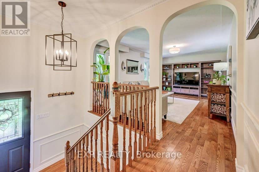194 Dundas Street E, Hamilton, photo 4