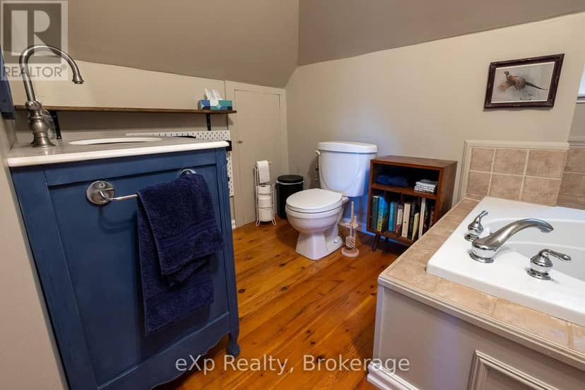 1090 4th Avenue A W — photo 28 of 40