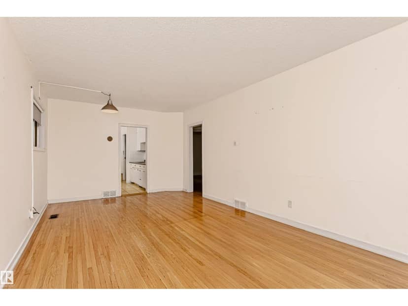 10922 84 AV NW, Edmonton, photo 6