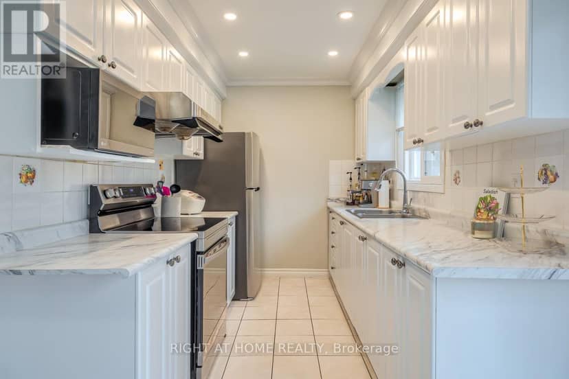 37 McKnight Drive — photo 12 of 40