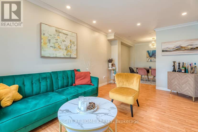 37 McKnight Drive, Toronto, photo 8