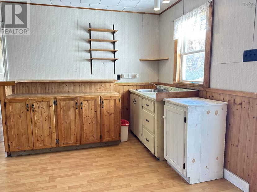 46 Beaver Harbour Road — photo 10 of 40