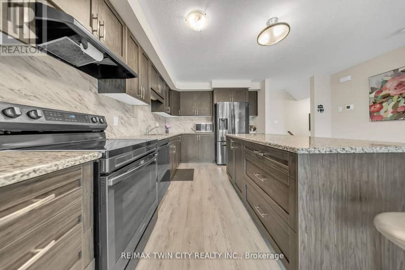 23 Valencia Avenue — photo 15 of 31
