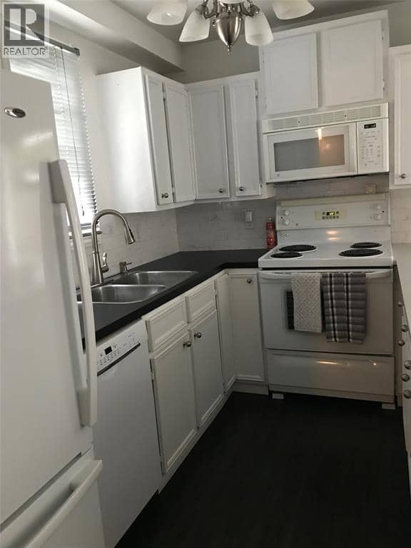 272 Bright Street — photo 26 of 36