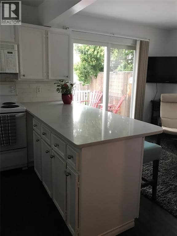 272 Bright Street — photo 27 of 36