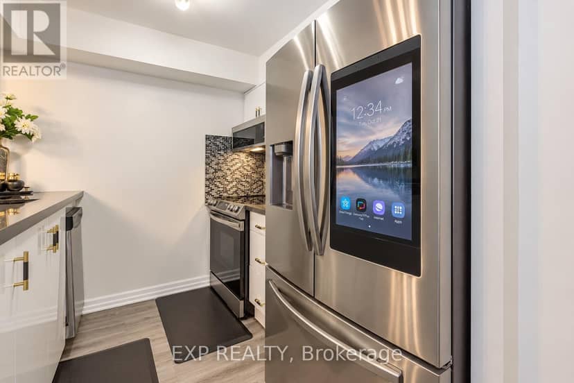 1407 - 3 Hickory Tree Road, Toronto, photo 8