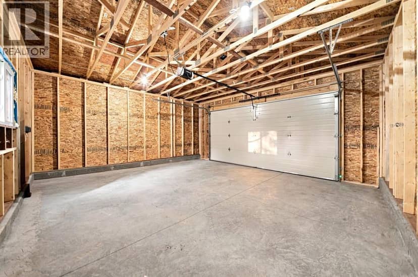 8304 11 Street SW — photo 39 of 40