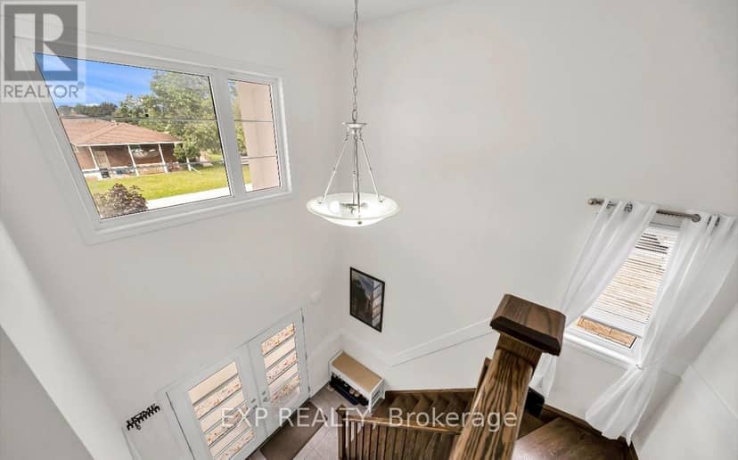 204 McCabe Avenue — photo 22 of 40