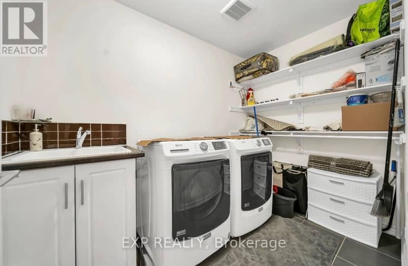 204 McCabe Avenue — photo 24 of 40