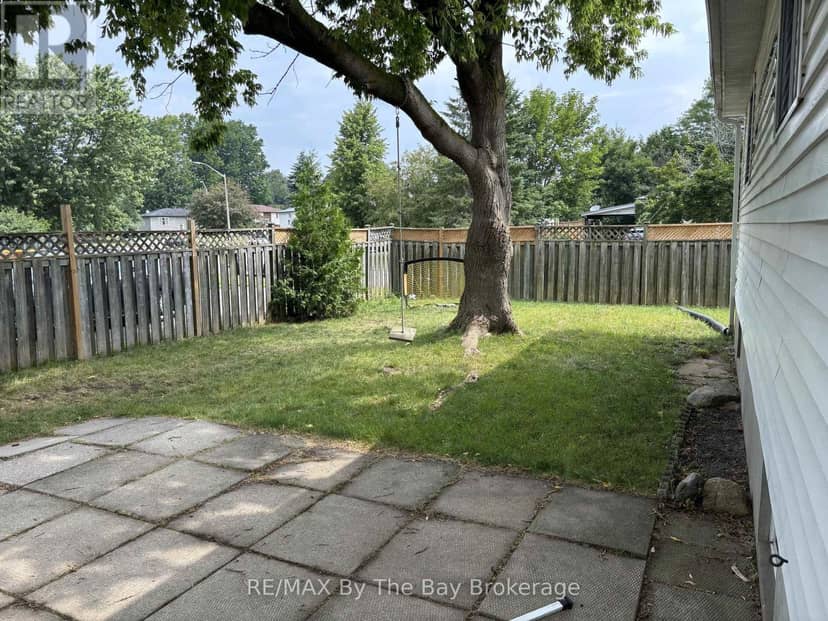 326 Christine Drive — photo 12 of 16