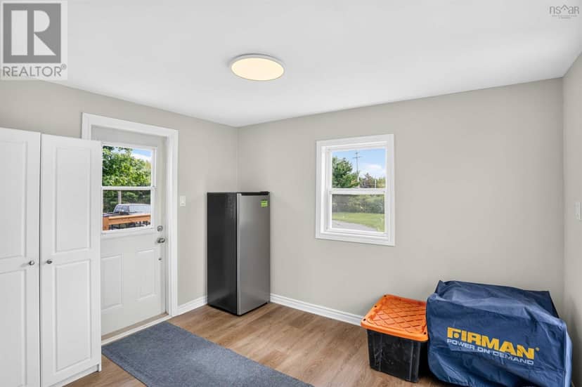 4580 West Dalhousie Road — photo 15 of 37