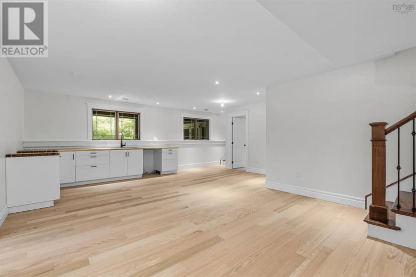 52 Sawgrass Drive — photo 35 of 40
