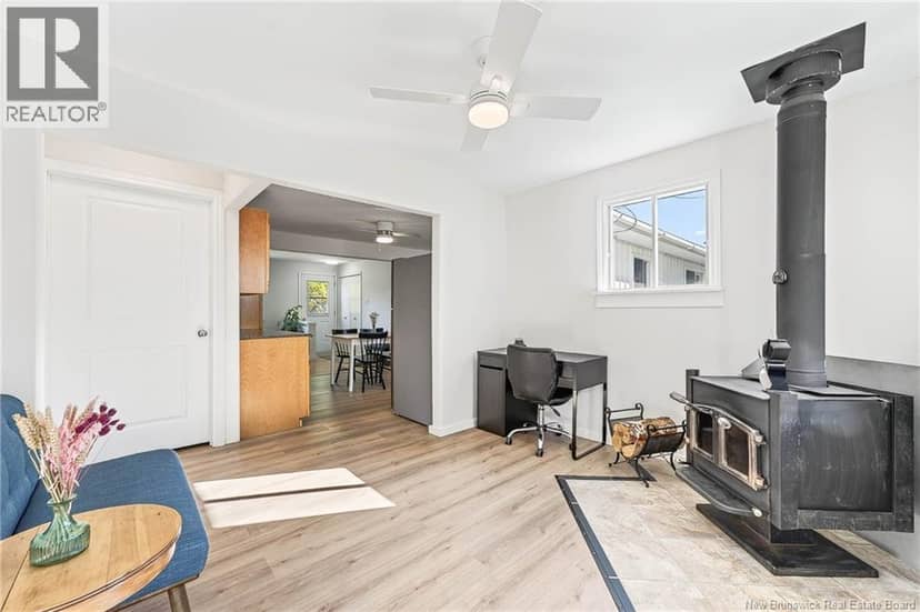 339 Prince of Wales Street — photo 16 of 40