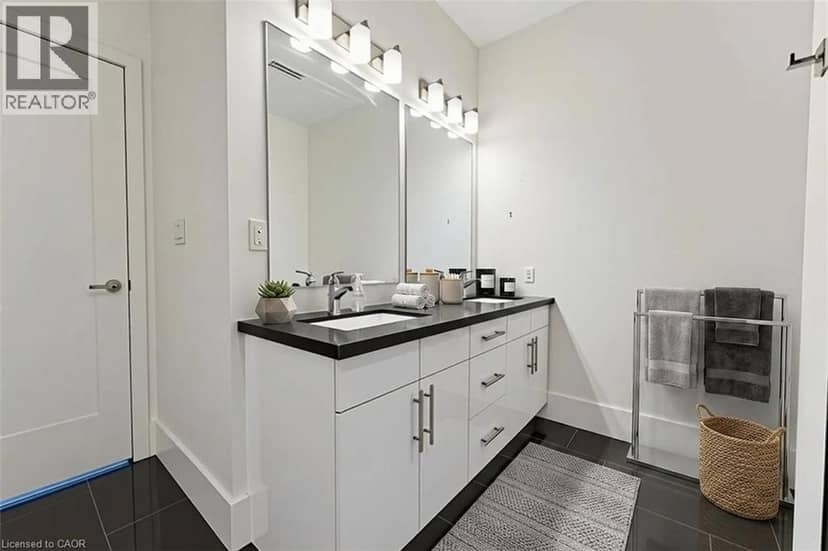 1 VICTORIA Street S Unit# 1903 — photo 11 of 40