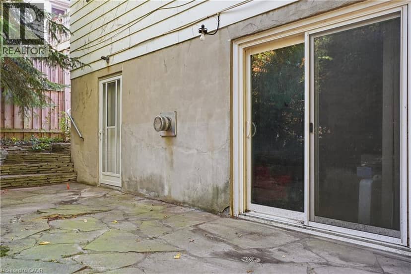 12 HILL Street — photo 15 of 23