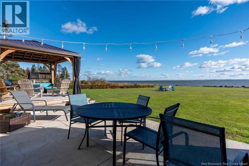 77 Rayworth Lane, Upper Cape, photo 3