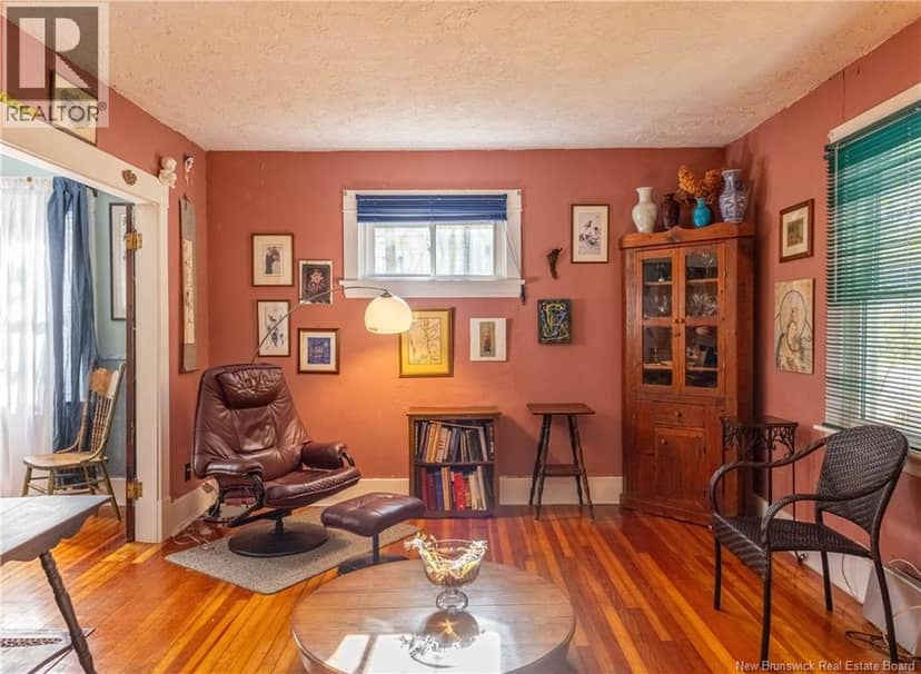 49 Weldon Street — photo 10 of 40