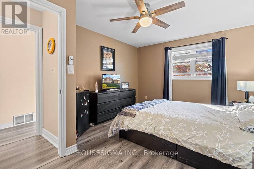 307 Jeremys Crescent — photo 19 of 38