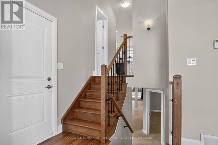 135 Elizabeth Street — photo 10 of 40