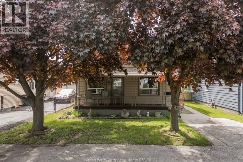623 Edinborough — photo 2 of 40