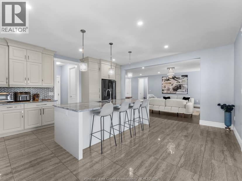551 Chateau Avenue — photo 11 of 40