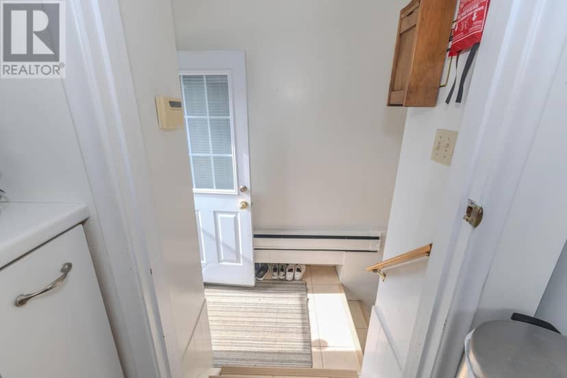 13 Pentagon BLVD — photo 10 of 25