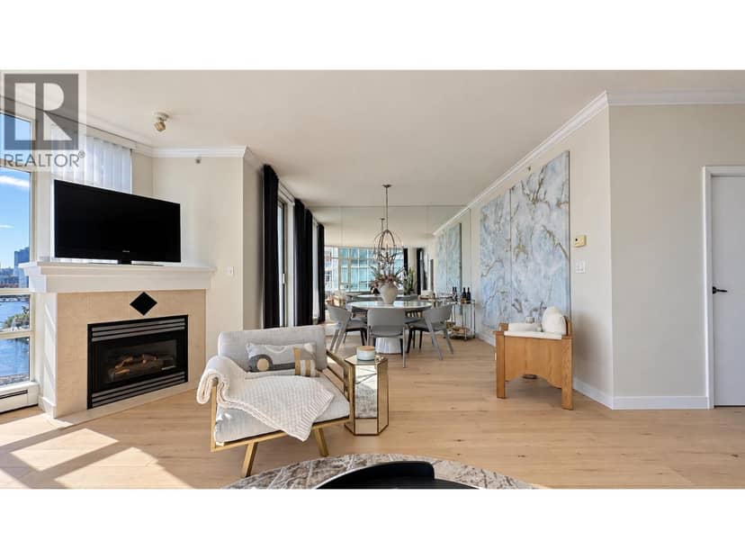 701 1111 Marinaside Crescent, Vancouver, photo 6
