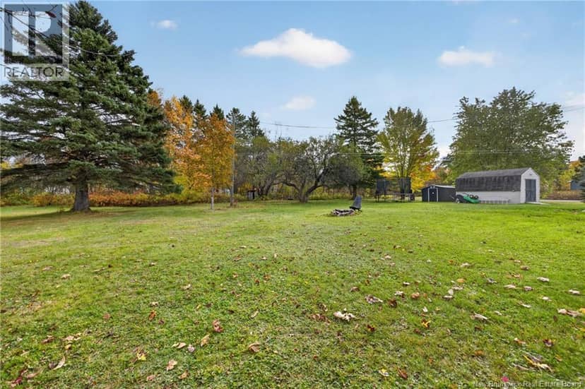 360 Petrie Avenue — photo 37 of 38