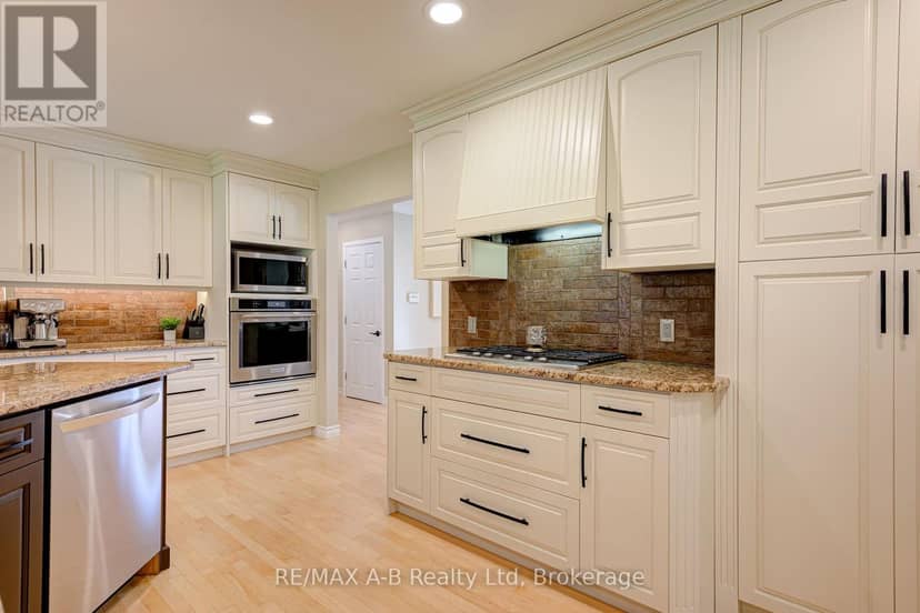 2256 Webster Street — photo 15 of 40