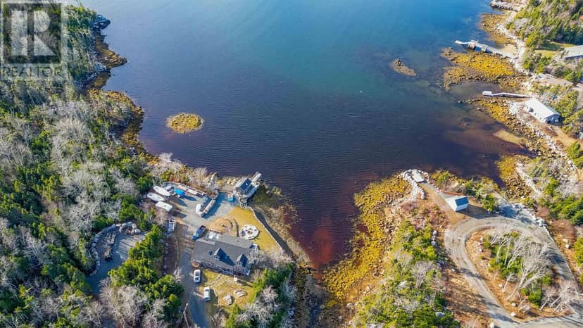 255 Shad Point Parkway, Blind Bay, photo 6