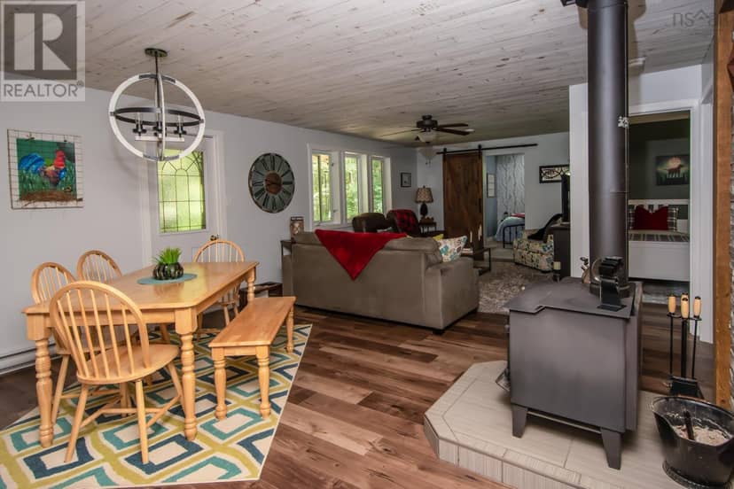 642 High Landing Road — photo 9 of 38