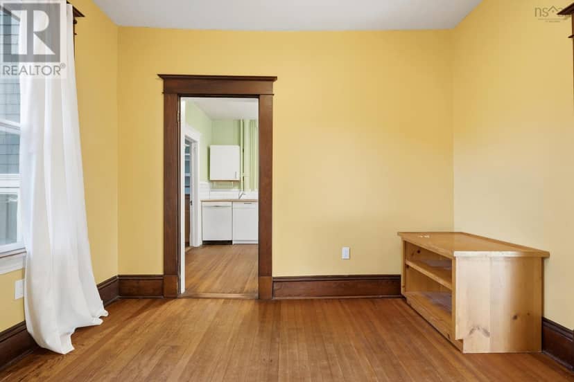 6377 North Street — photo 13 of 40