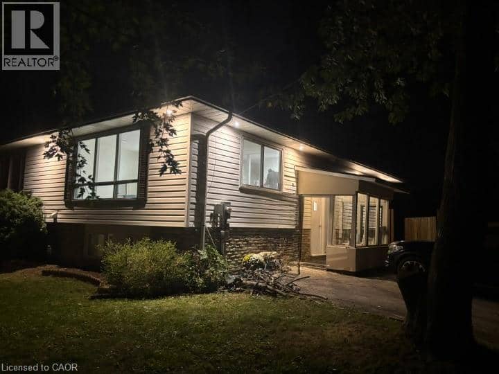 3 MANLEY Crescent — photo 40 of 40