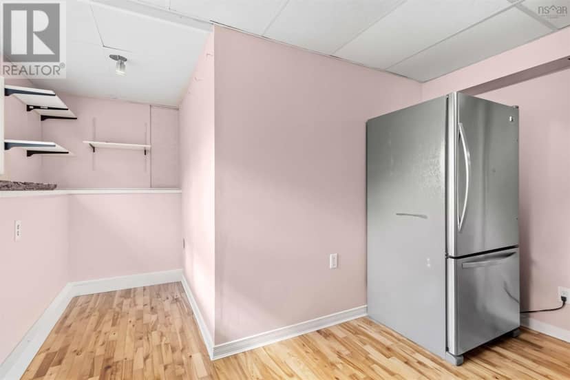 75 Kaye Street — photo 14 of 30