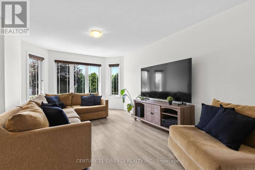 7 Westerra Way — photo 4 of 40