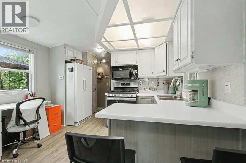 673 BRANT-WATERLOO Road Unit# 77 — photo 20 of 40