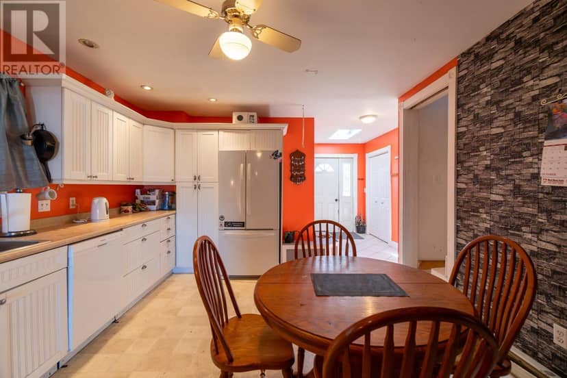 207 West Old Post Road — photo 13 of 40