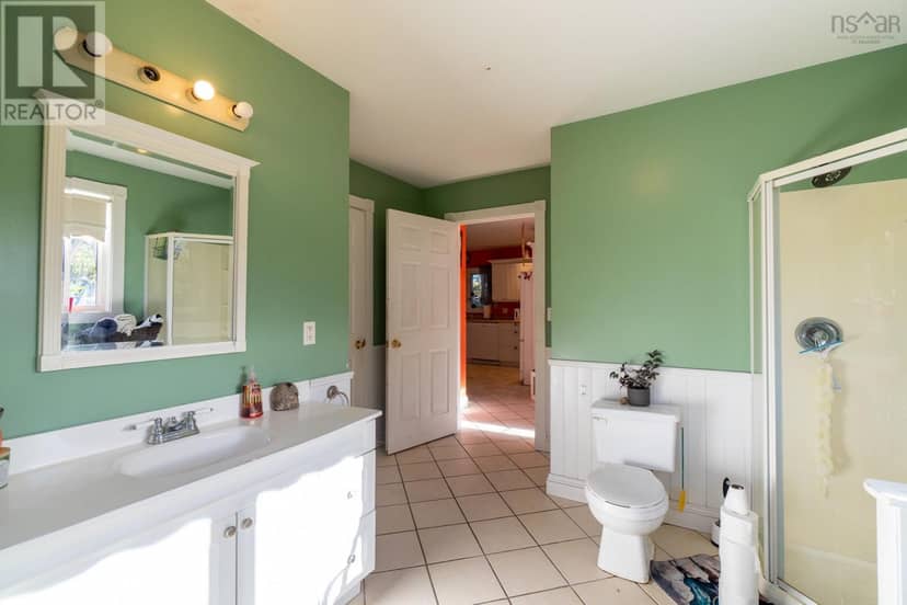 207 West Old Post Road — photo 21 of 40