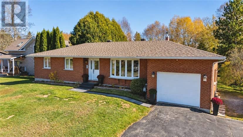 22 Walter Avenue, Lively