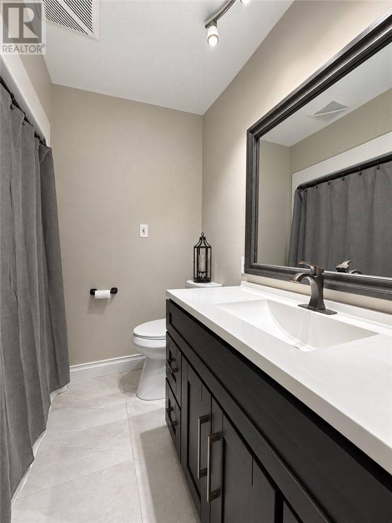 22 Walter Avenue — photo 19 of 36