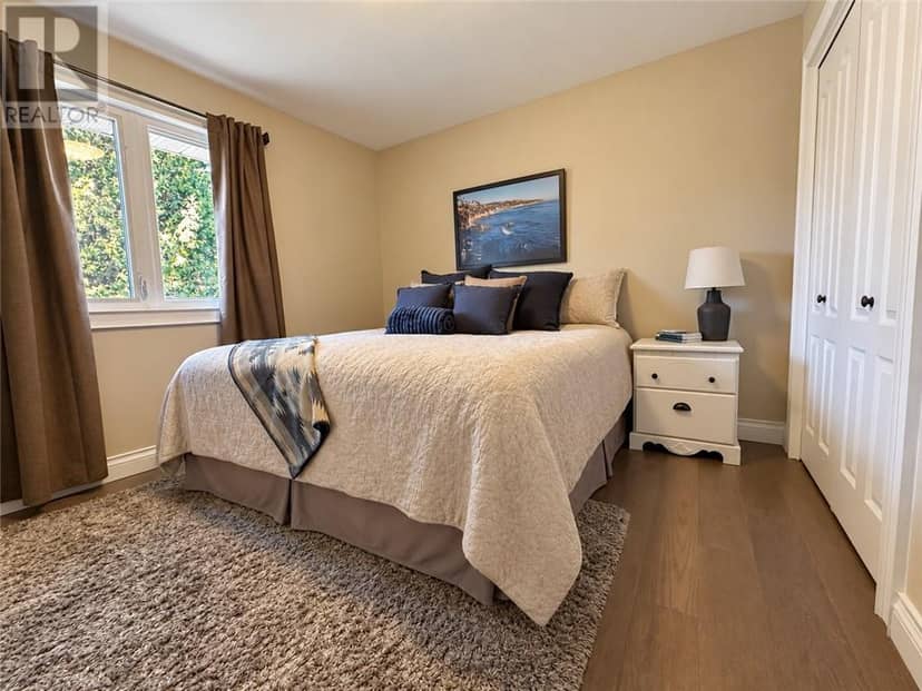 22 Walter Avenue — photo 20 of 36