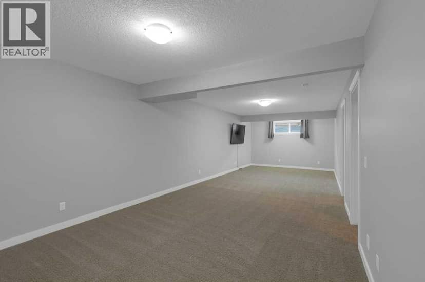 137 Willow Park — photo 18 of 34