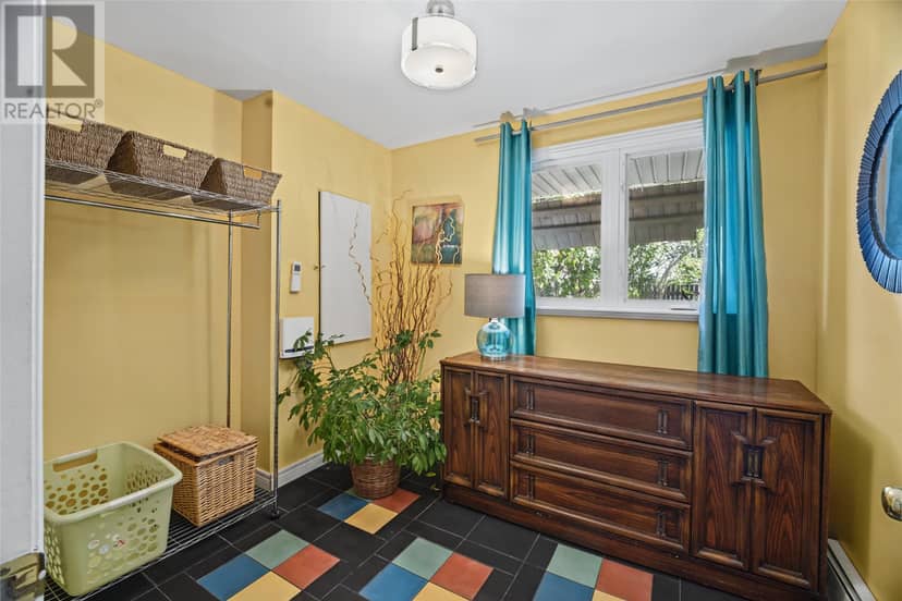 7 Connemara Place — photo 29 of 40