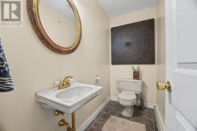 7 Connemara Place — photo 31 of 40