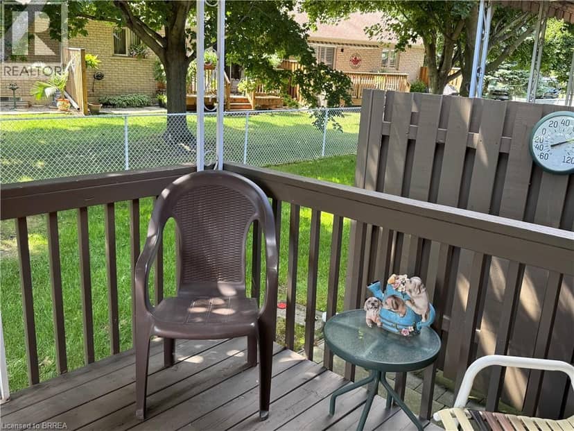 60 WHITLAW Way Unit# 16, Paris, photo 5