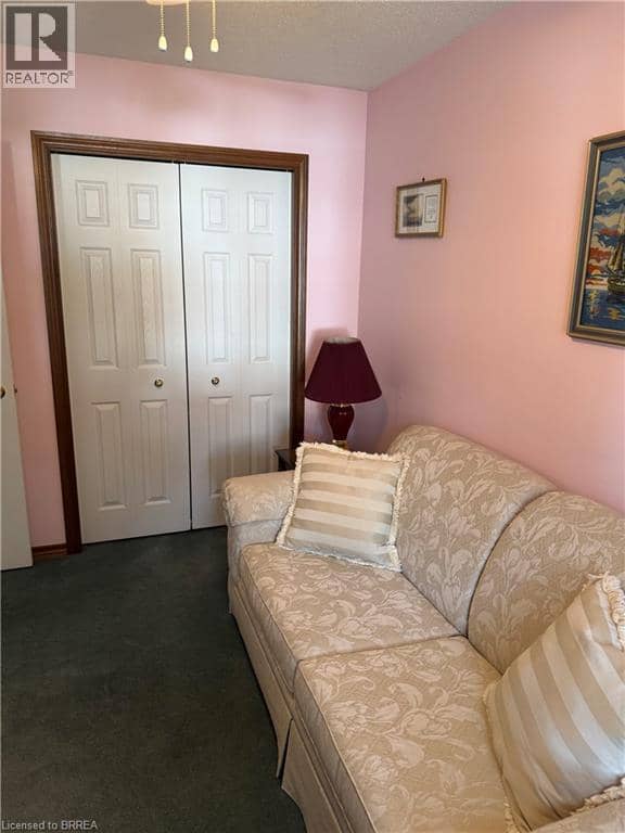 60 WHITLAW Way Unit# 16 — photo 9 of 29