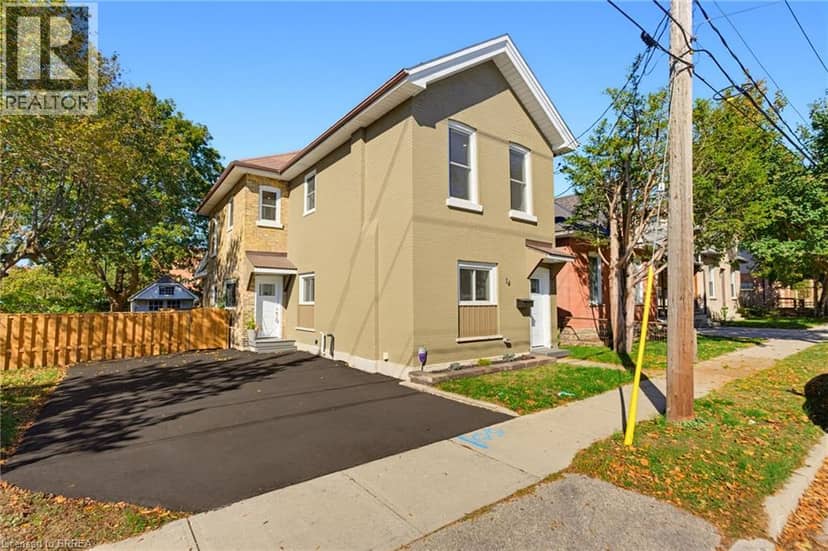 14 BOND Street, Brantford