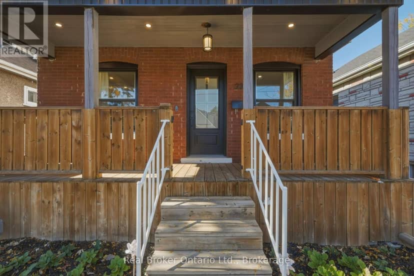 23 Barons Avenue N, Hamilton, photo 4