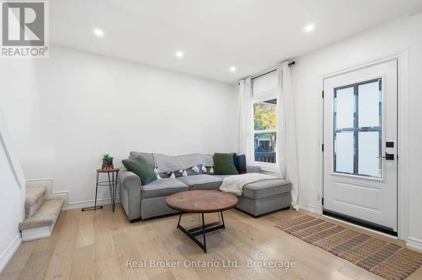 23 Barons Avenue N, Hamilton, photo 6