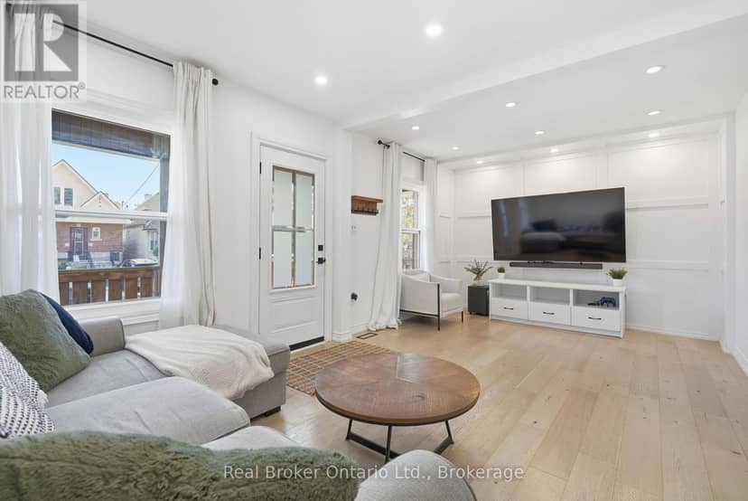 23 Barons Avenue N, Hamilton, photo 7